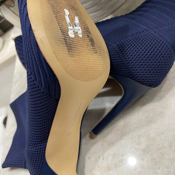 Charles by Charles David blue knit sock boots Sz 9 - Picture 7 of 10